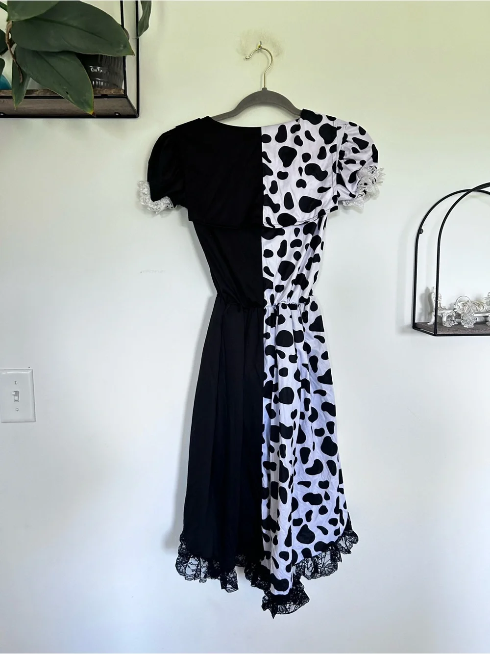 Children’s/Youth Girls Dalmatian Lady Halloween Costume Dress & Accessories